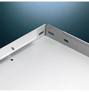 META Kurzboden 750 x 300 RAL 7035 mit Fachteilerlochung